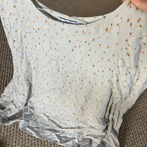 Le Zoe womens top blue-grey silver with gold flecks NWOT